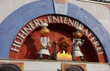 Hühner- und Entenbraterei